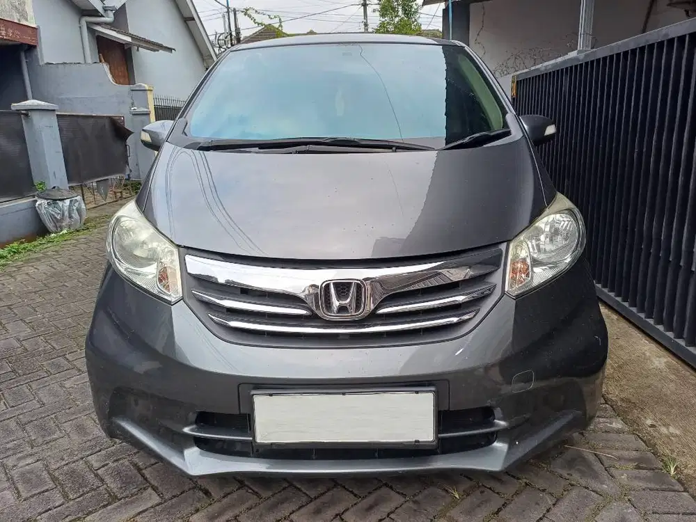 Honda Freed E PSD 2013