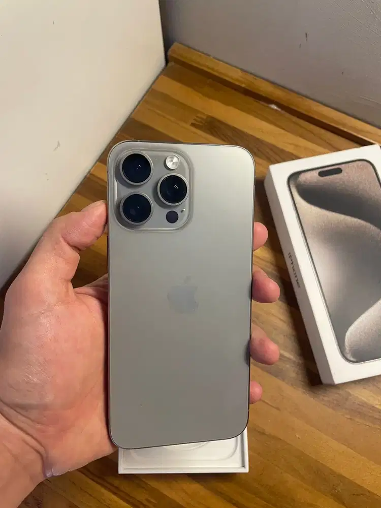 Iphone 15 memori 1 TB Beacukai Sinyal Aman