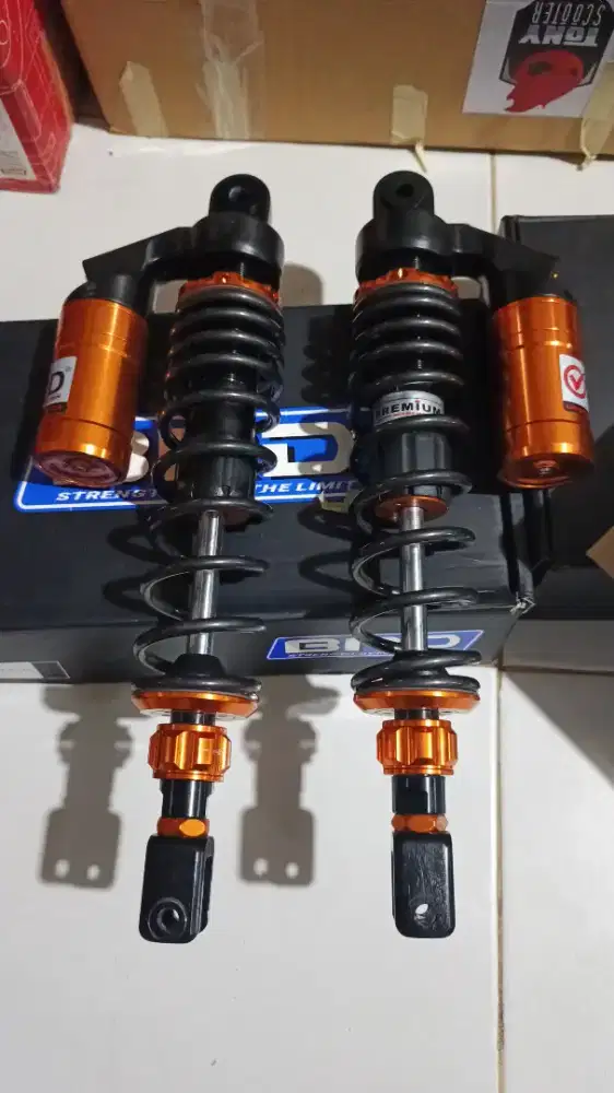 Shocbleker vnd baru beli langsung diganti