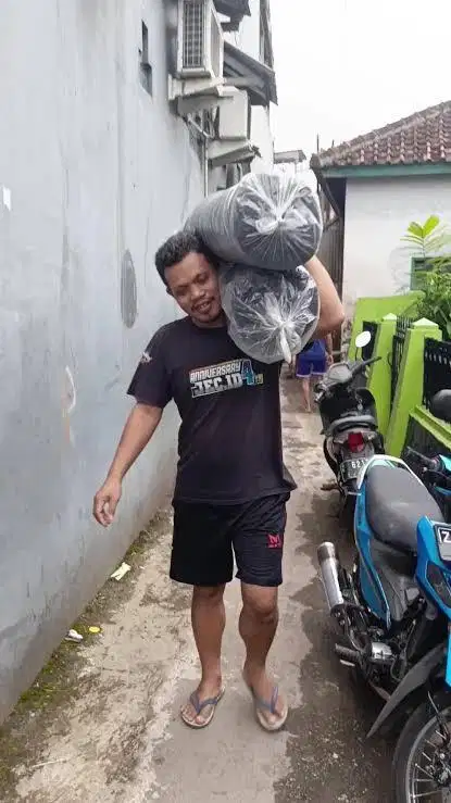 Lowongan Kerja Kuli Panggul Kain
