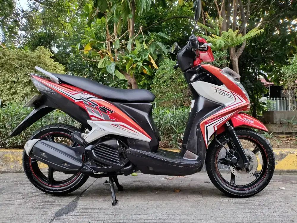 Yamaha Xeon RC 125 FI 2014