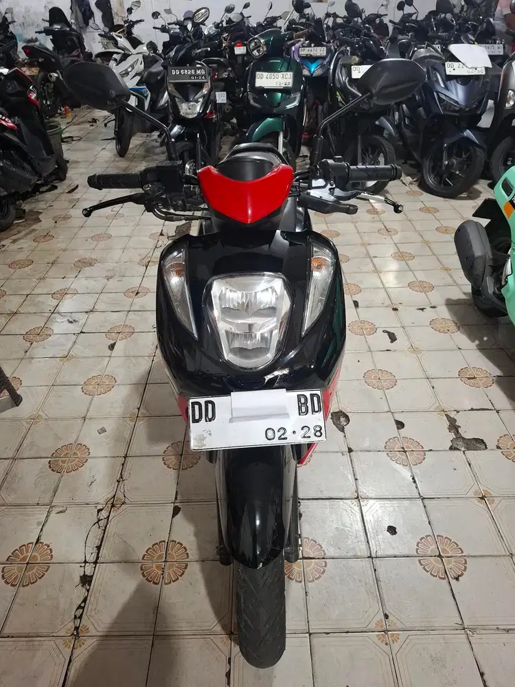 Honda Genio 110cc 2023 hitam merah