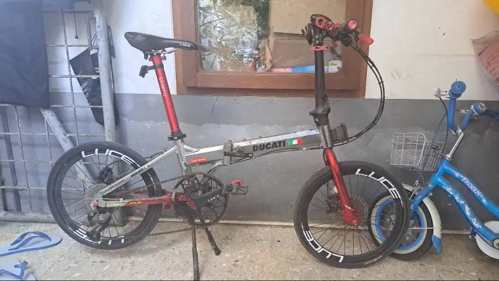 Sepeda lipat 20 inch Full Almunium Disc brake oli dpn blk