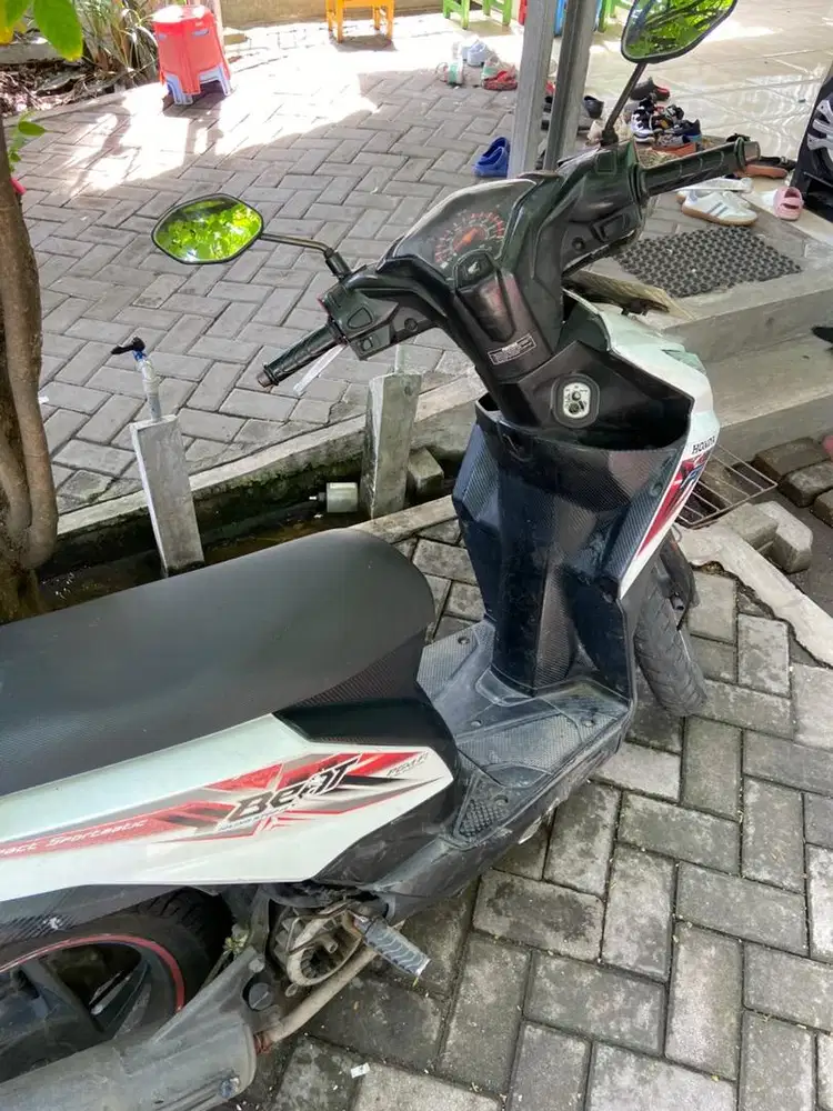 dijual beat 2016 plat w