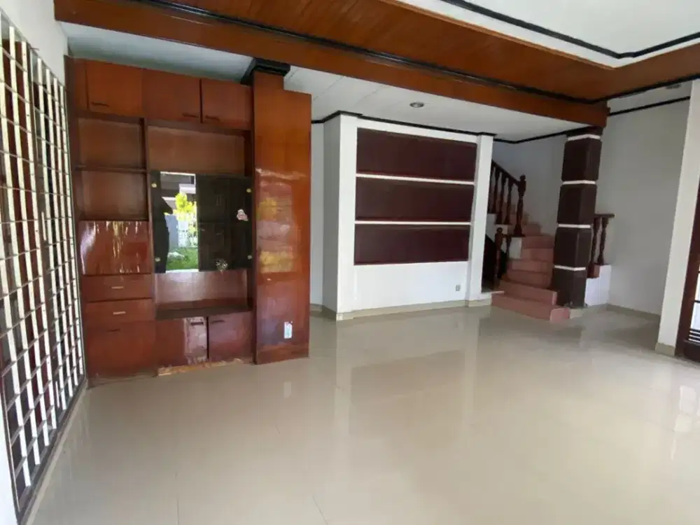 Jual RUGI!! Rumah Citra Garden 1 Luas 200m2 dibawah NJOP 2 Lantai