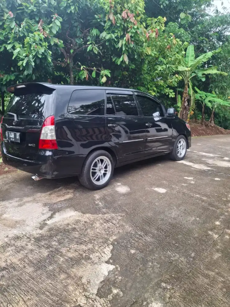 innova 2007 at G barong