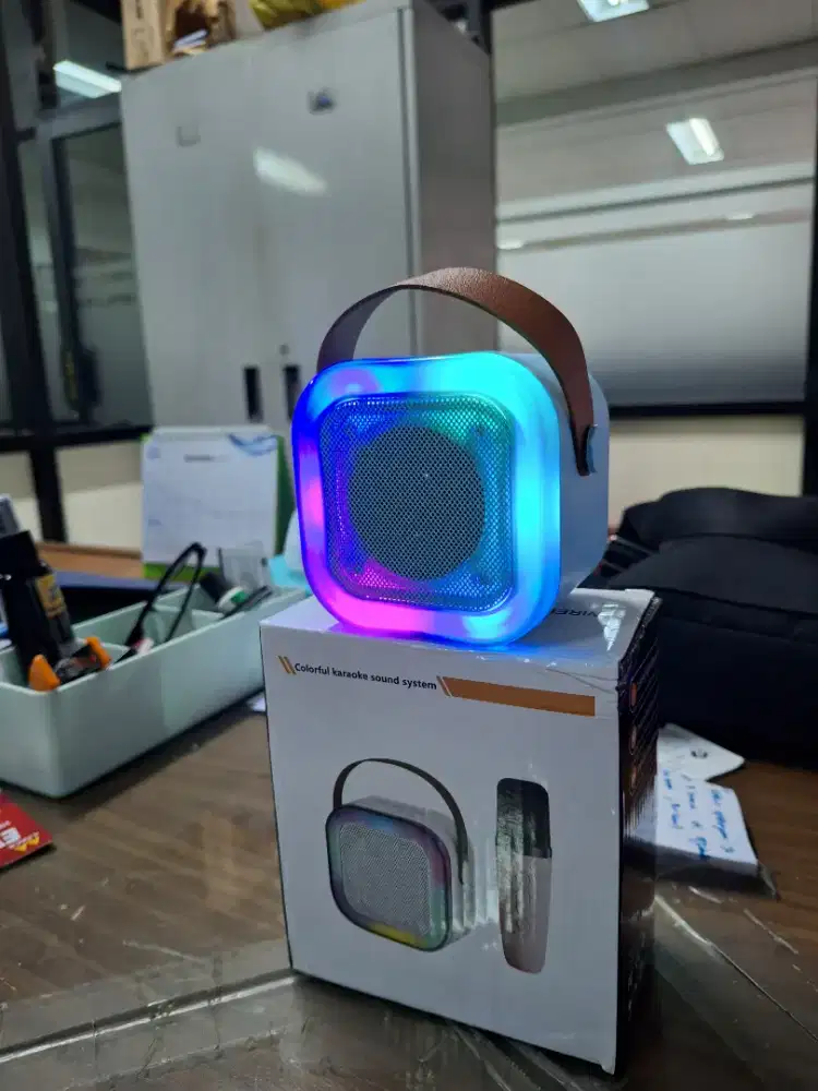 MINI KARAOKE K12 Colorful Mini Karaoke Microphone Speaker Set