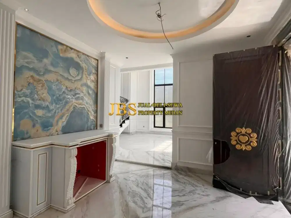 Jual Rumah Siap Huni Fully Furnished di Komplek Graha Metropolitan Jalan Kapten Sumarsono