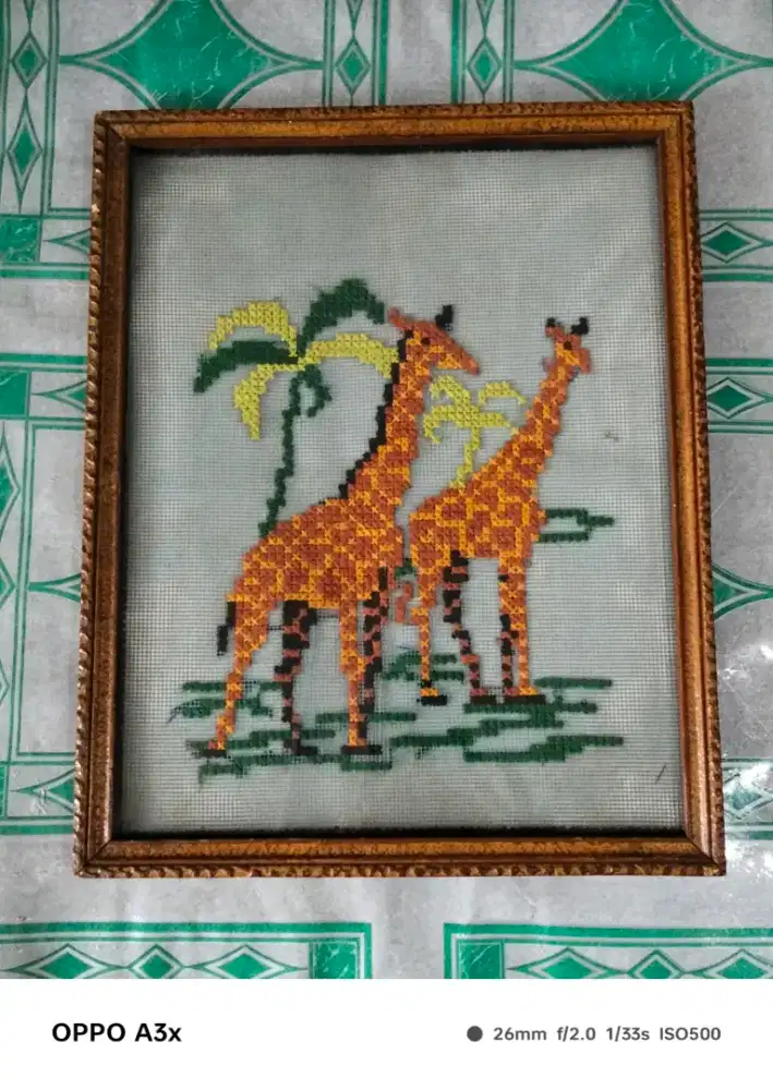 Pigura kayu, gambar Sulaman