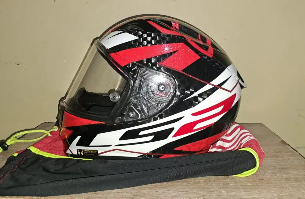 LS2 FF323 Evo Carbon Loriz Baz