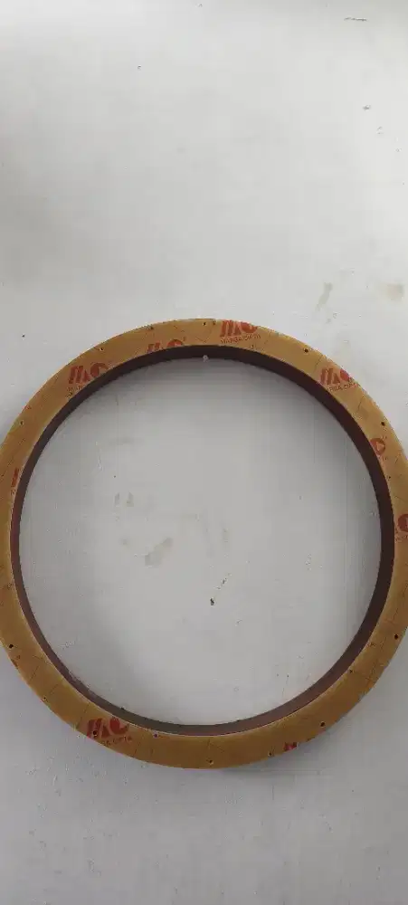 Aneka kayu untuk ornament dinding