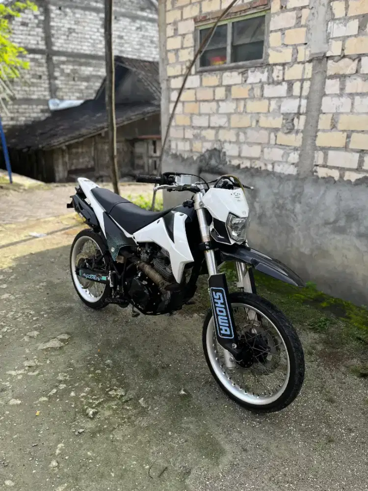 Viar cross x 150 Tahun 2020