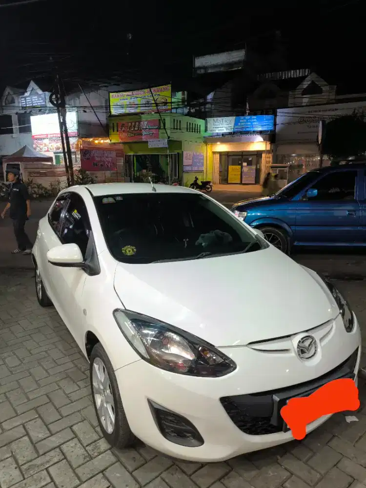 Dijual Cepat Mazda 2 Non Sky 2013