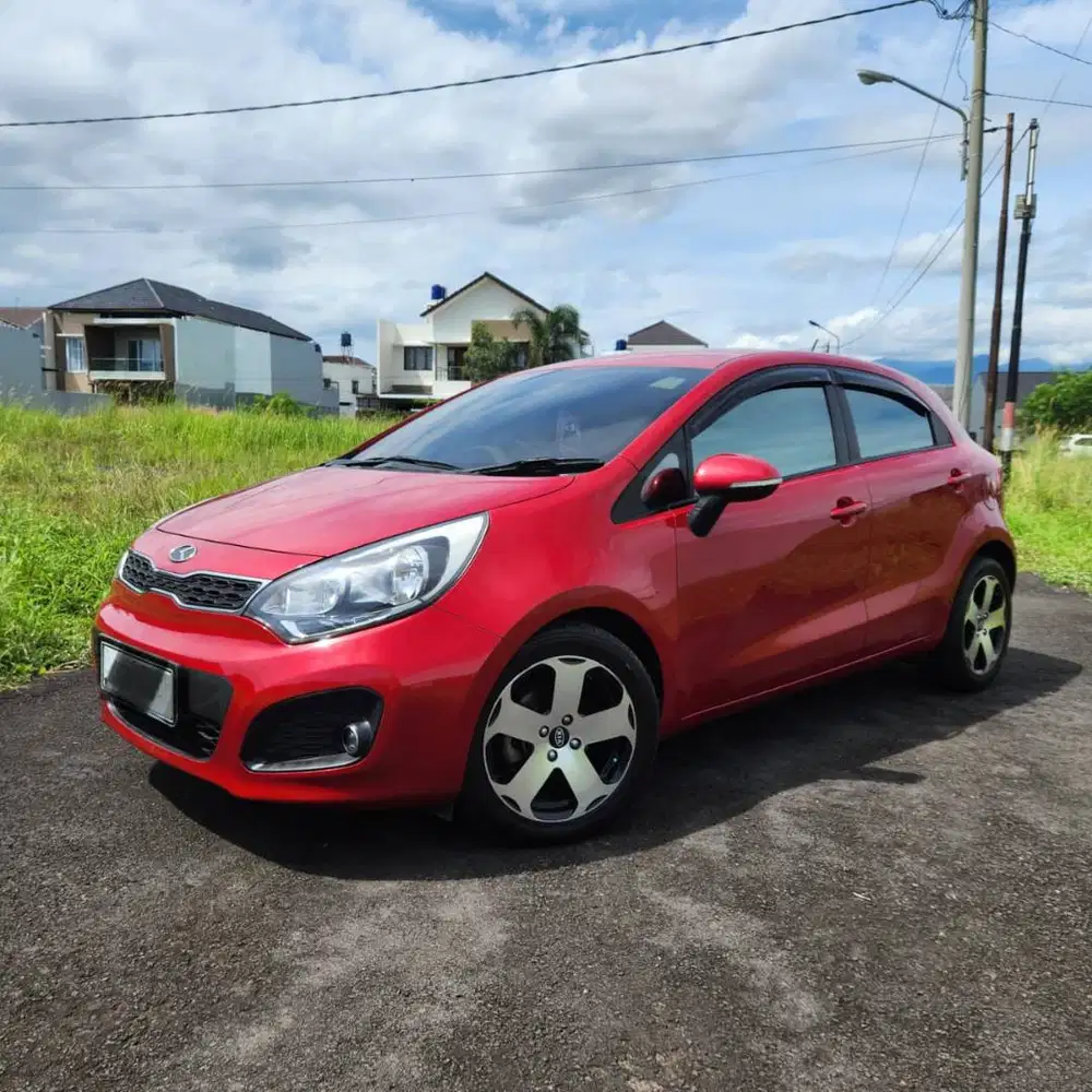 KM 63Rb an KIA Rio 2014 AT Matic Antik Siap Pakai