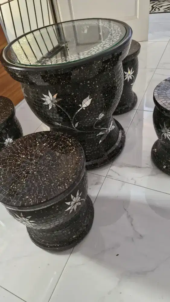 SET MEJA KURSI KERAMIK FURNITURE
