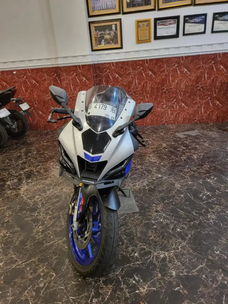 Wa mba ima , Dp 1 jt R15 V4 Connected abs 2023 . Bergaransi Mesin