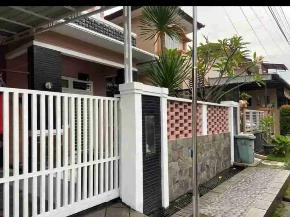 DIJUAL RUMAH DI KOMPLEK BUKIT JOHOR MAS, JL.KARYA KASIH MEDAN JOHOR. HARGA 1.3M (NEGO) FULL FURNISHED