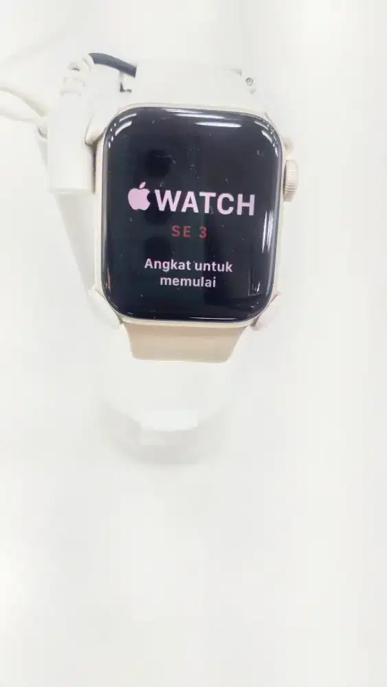 PROMO BUNGA RINGAN APPLE WATCH SERIES SE 40 MM