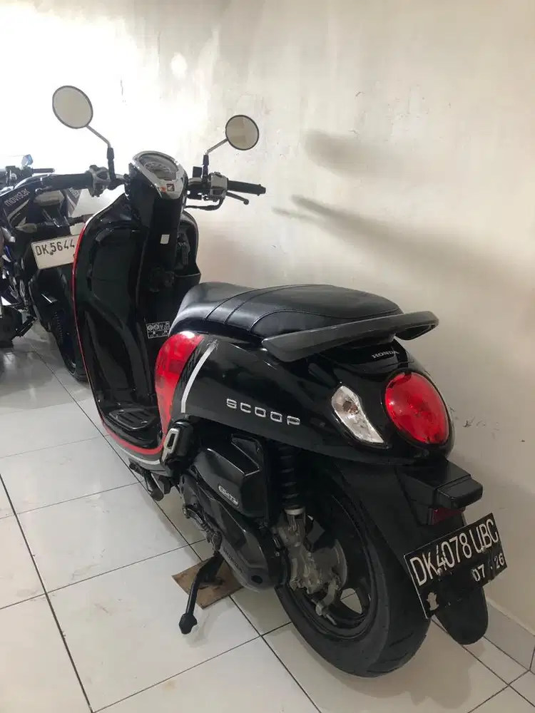 Honda Scoopy Th.2021 Merah!!