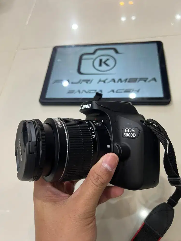 Canon 3000d like new