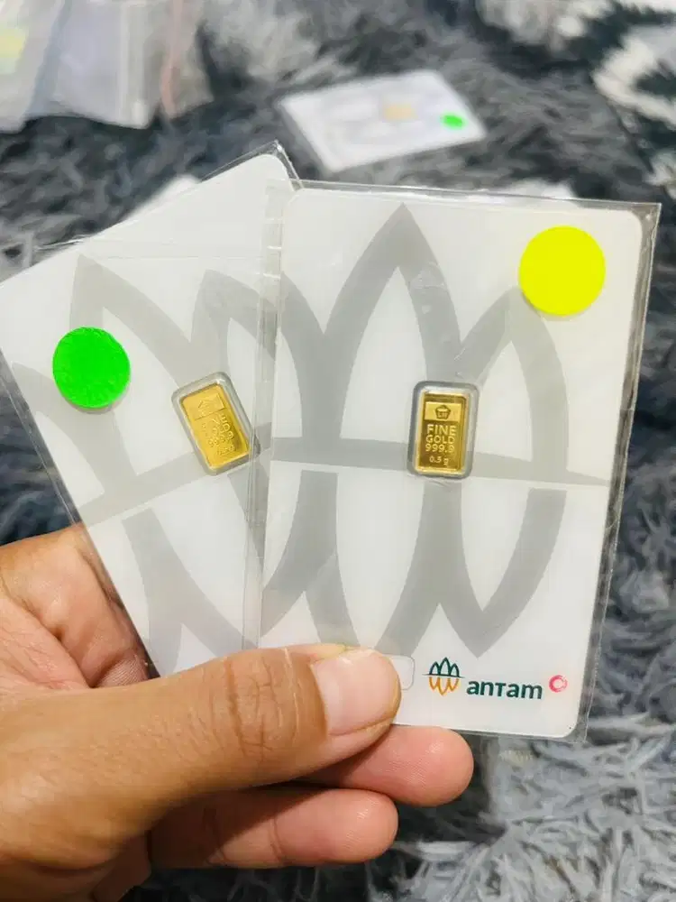 Logam mulia antam 0,5g. 1g. 2g. Dan 3 gram