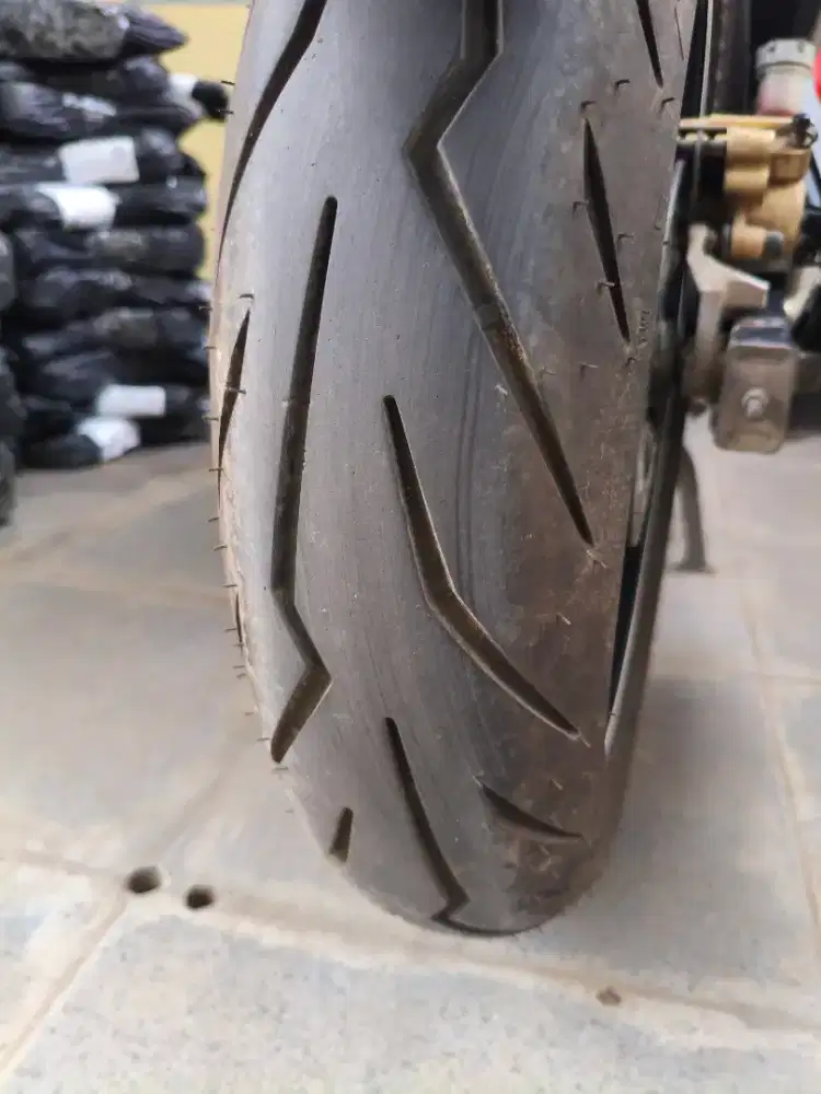 Ban Pirelli Diablo Rosso sport 130-70/27