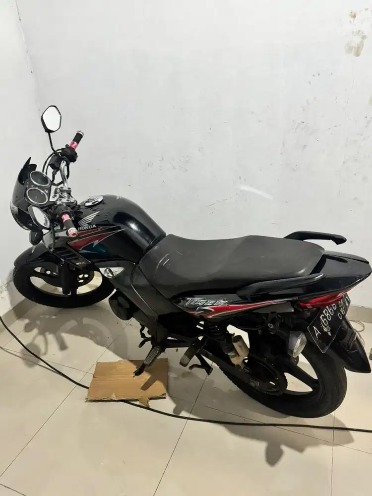 HONDA TIGER REVO TAHUN 2008