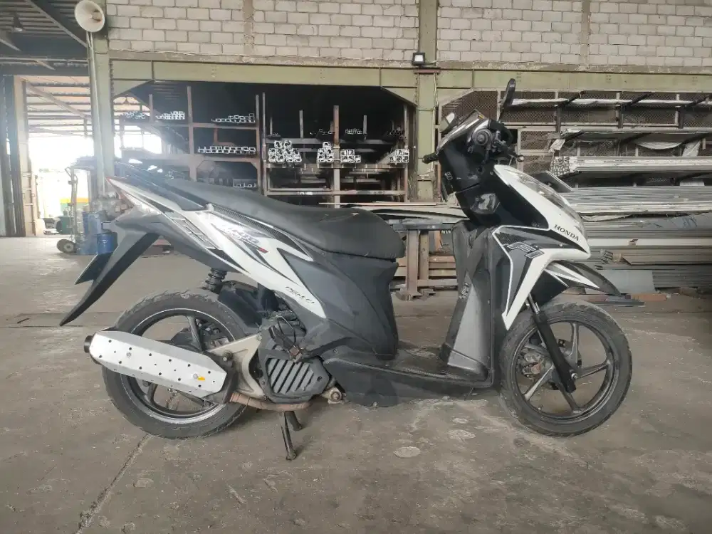 Jual Motor Vario Techno 125 cc