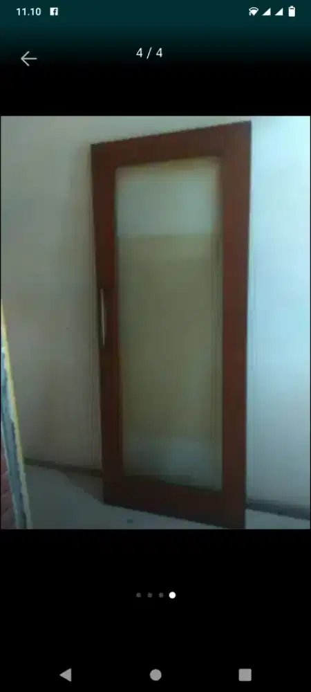 Daun pintu kayu kaca
