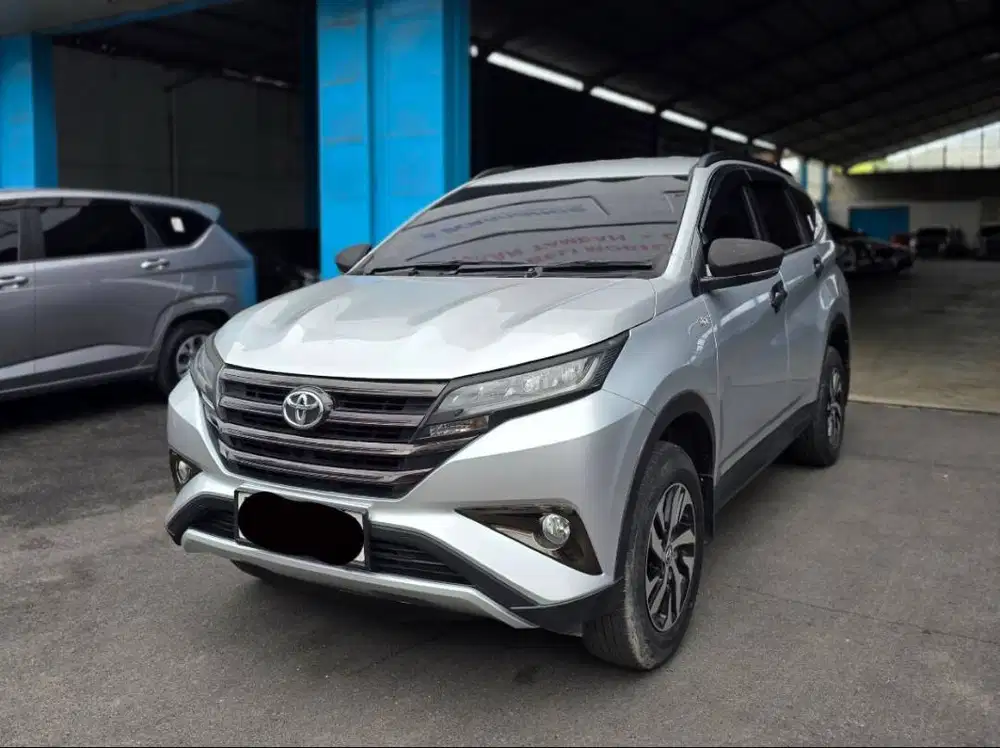 Toyota Rush 1.5 G AT Matic 2018 / Terios