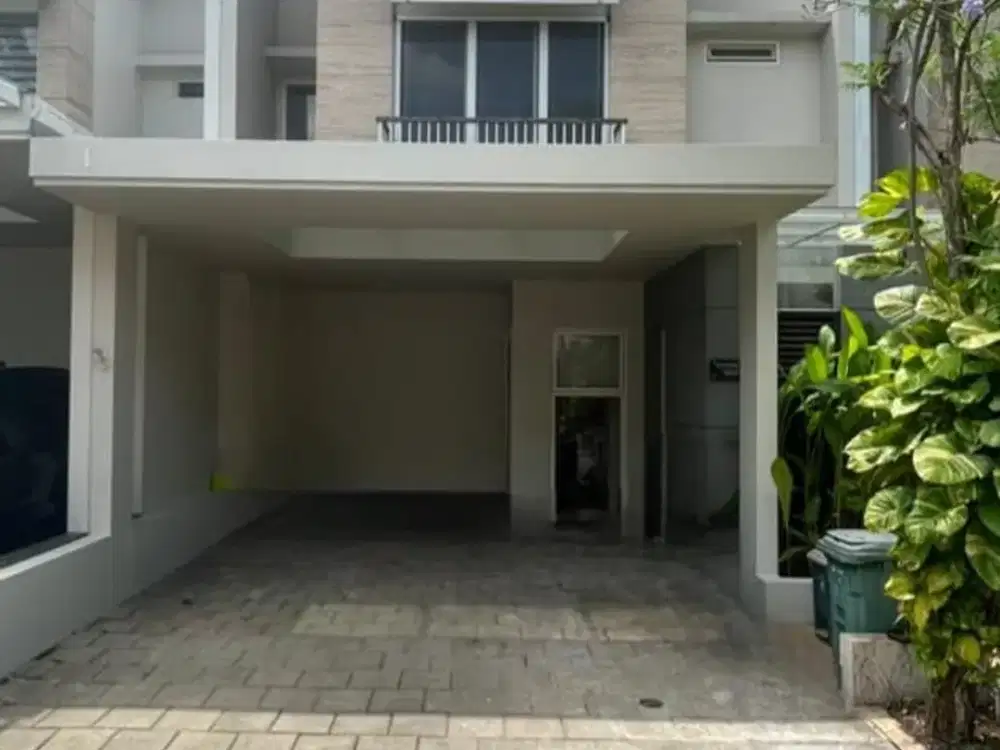 RUMAH MEWAH LOKASI STRATEGIS DI SERENIA HILLS LEBAK BULUS