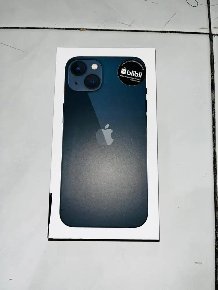 Apple I Phone 13 Midnight