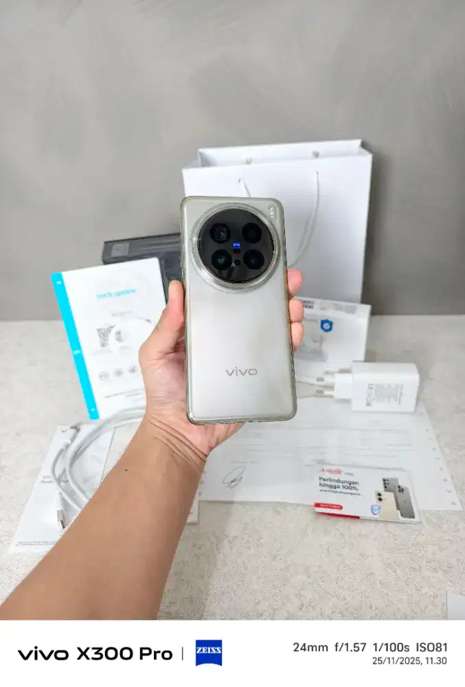 Vivo x200 pro Resmi Indonesia ram 16gb / 512Gb