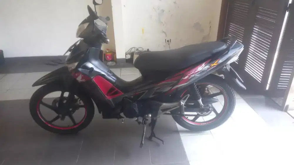 Supra x karbu dobel dis  pajak baru