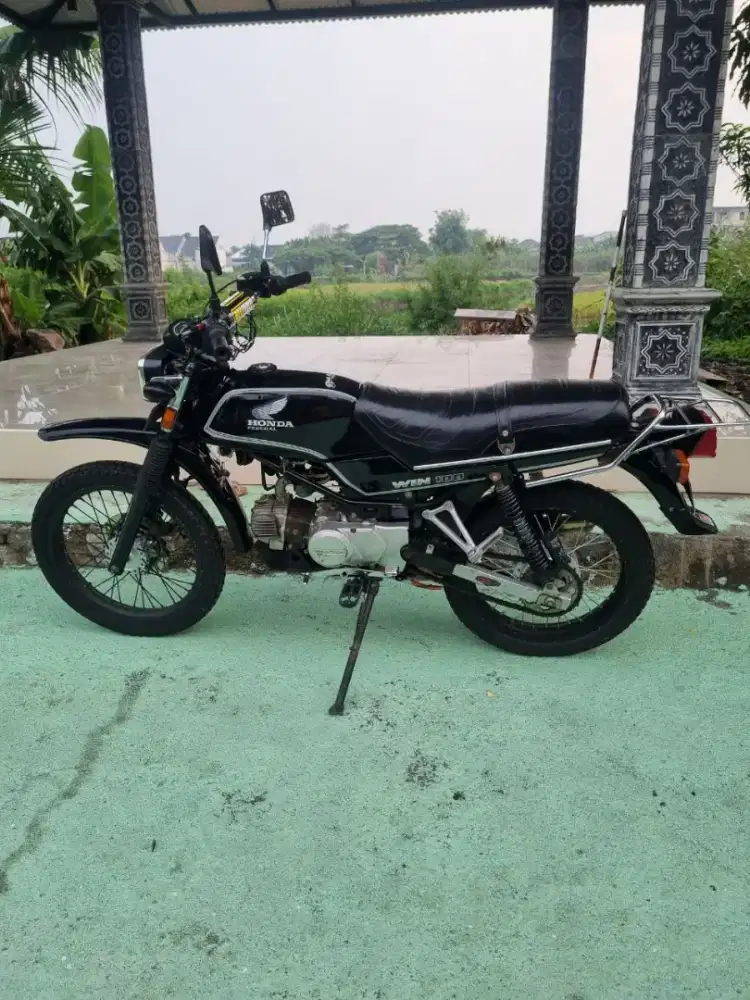 Dijual Honda win tahun 2002