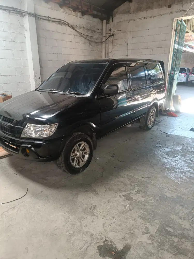 Isuzu Panther 2010 Diesel