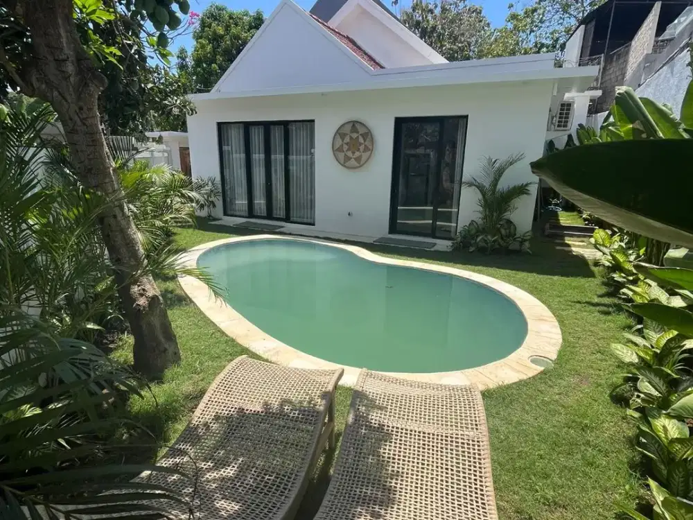 Minimalist modern villa in Nusa dua in villa complex