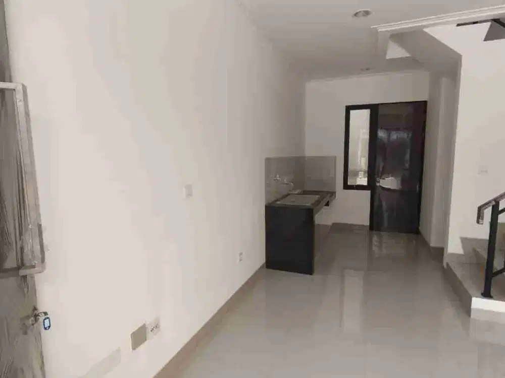 sewa cepat rumah pik2 4,5x12,5 brand new