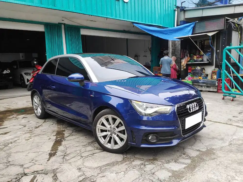 2011 Audi A1 1.4 S-Line Coupe Supercharged (250N.m) Panoramic Sunroof