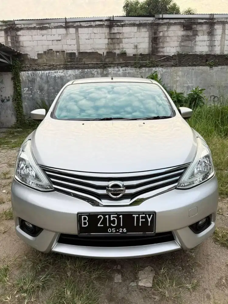 livina xv matic at 2016 km low