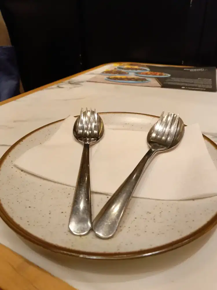 Fancy Dinner Set Rumahan