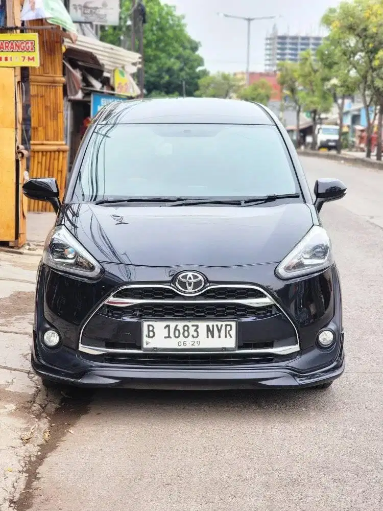 SIENTA 1.5 Q CVT 2017 UNIT ISTIMEWA PAJAK PANJANG SUPER GRESH !