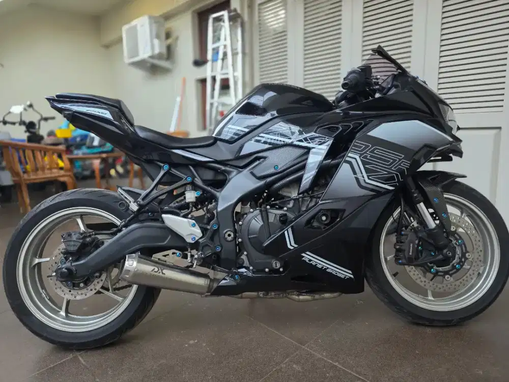 Kawasaki zx25 non abs std 2024 nik 2023