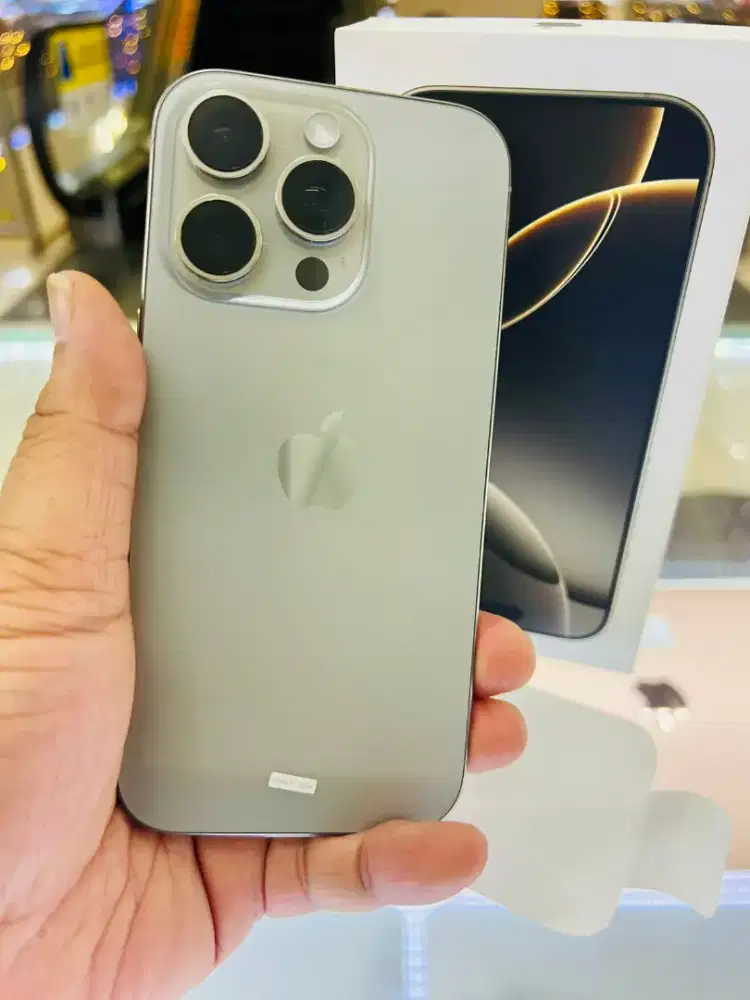 iPhone 16 Pro 128GB warna Natural iBox BH 100%, Garansi sd April 2026,