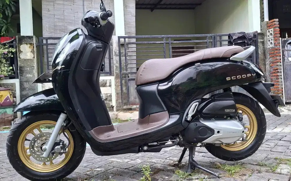 Scoopy Prestige 2021