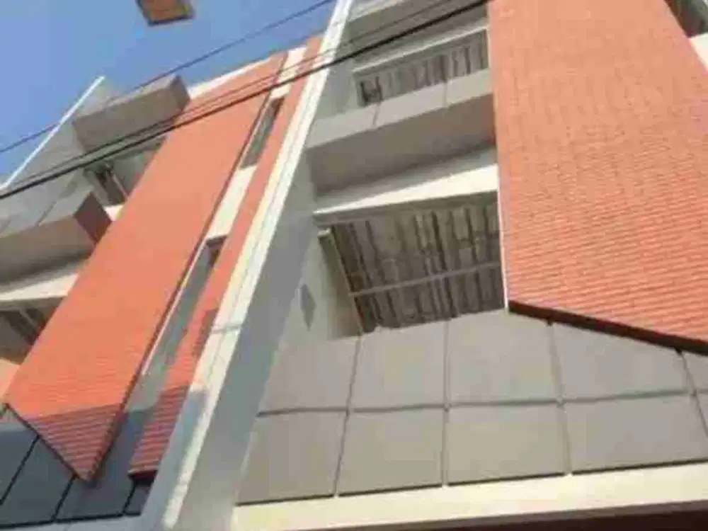 Jual Rumah kostan 9 kamar tidur dan mandi full furnished di Kemayoran Jakarta pusat Bebas banjir strategis 5 menit ke kampus Yarsi, Trisakti , Gunadarma dan UI Salemba