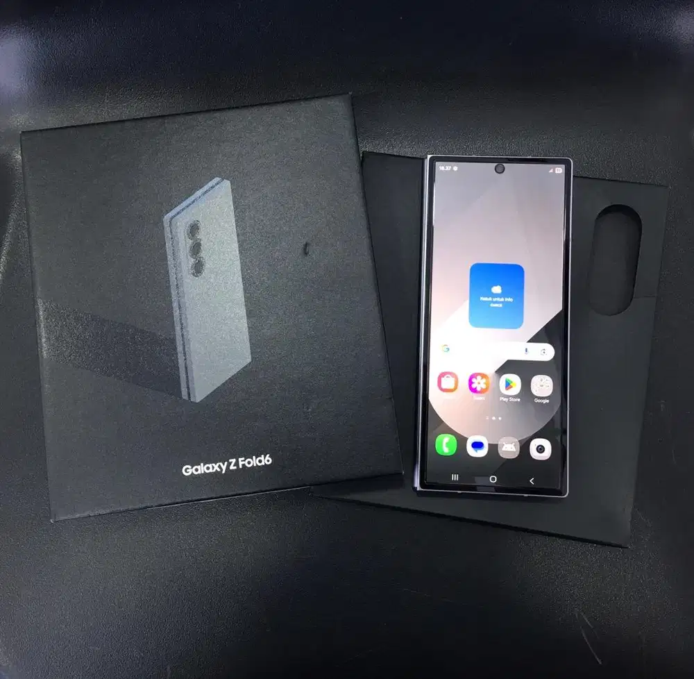 Samsung galaxy z fold 6 12/256 second
