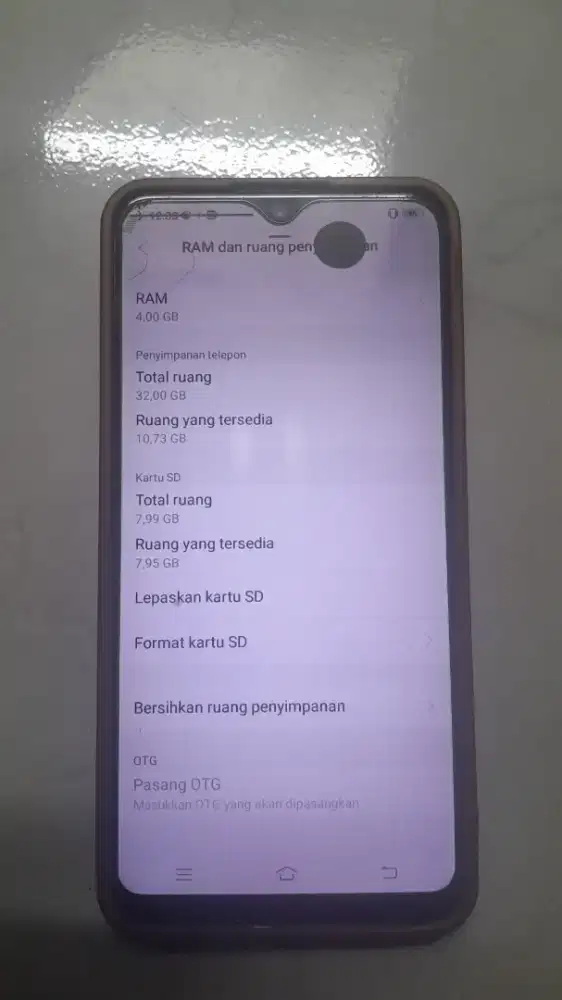 Hp vivo y 95 ram 4/64  komplit ada dus