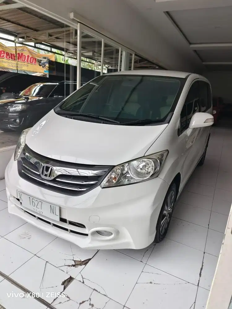 Honda Freed PSD 2013