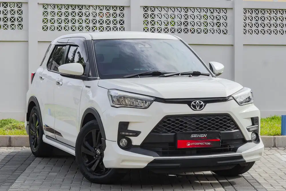 TOYOTA RAIZE GR  SPORT 1.0 CVT TURBO 2022